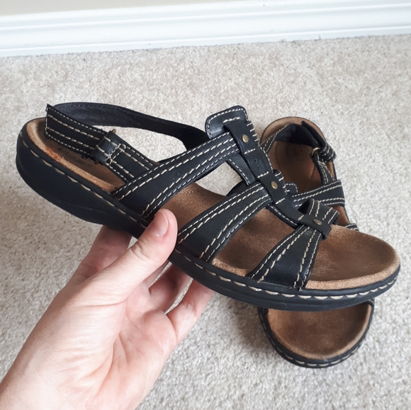 Clarks Shoes - CLARKS / 6.5 / Women's Leisa Daisy Studded Slingback Sandals - Black